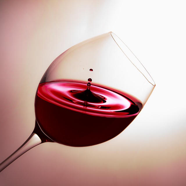 sklenice víno